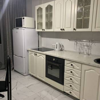Сдается 1-комнатная квартира, 37,4 м²