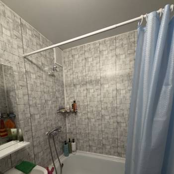 Продается 1-комнатная квартира, 40,6 м²