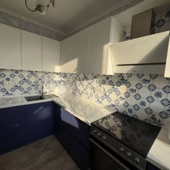 Продается Многокомнатная квартира, 86,4 м²