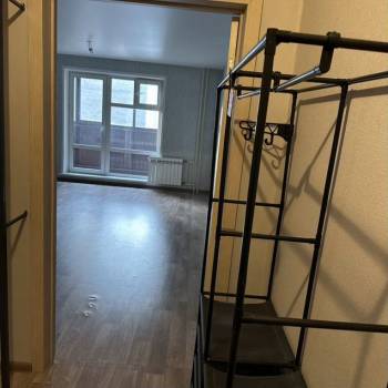 Продается 1-комнатная квартира, 35 м²