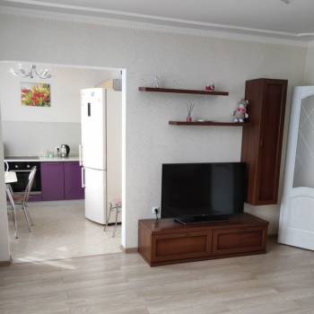 Сдается 2-х комнатная квартира, 60 м²