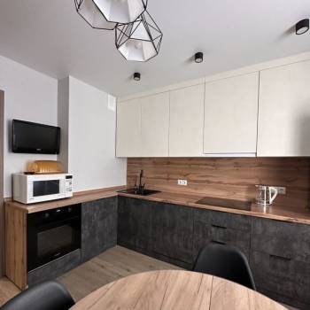 Сдается 2-х комнатная квартира, 61 м²