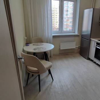 Продается 1-комнатная квартира, 31,8 м²