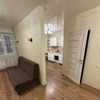 Сдается 1-комнатная квартира, 38 м²