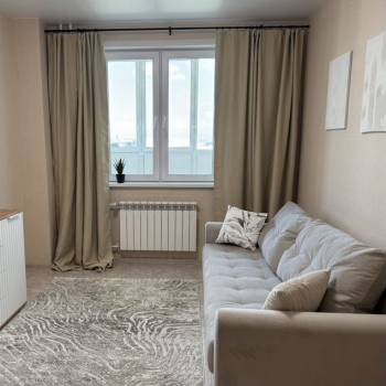 Сдается 1-комнатная квартира, 35 м²