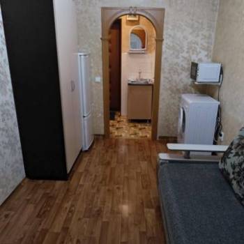 Продается 1-комнатная квартира, 14 м²