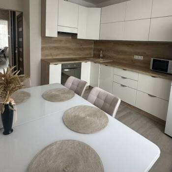 Сдается 2-х комнатная квартира, 56 м²