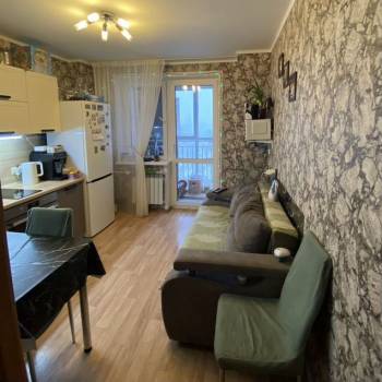 Продается 1-комнатная квартира, 29,9 м²