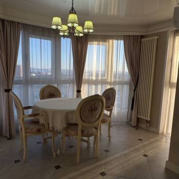 Продается 3-х комнатная квартира, 84 м²