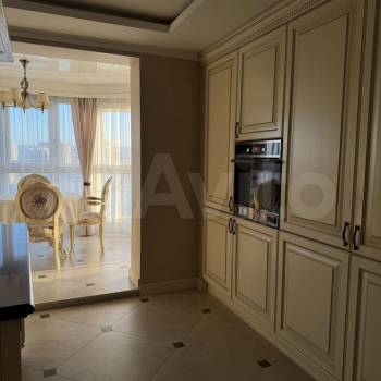 Продается 3-х комнатная квартира, 80 м²
