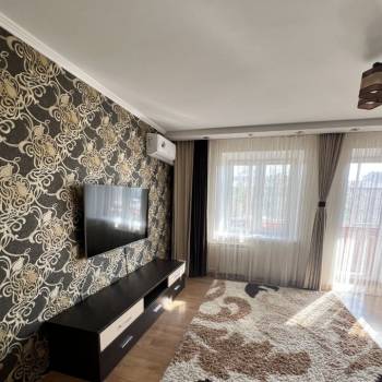 Сдается 1-комнатная квартира, 50,1 м²