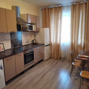 Продается 1-комнатная квартира, 46,1 м²