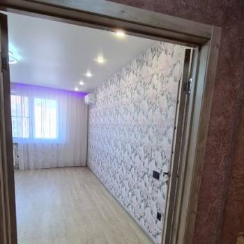 Продается 1-комнатная квартира, 53,8 м²