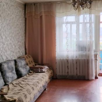 Сдается Многокомнатная квартира, 60 м²