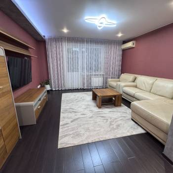 Продается 3-х комнатная квартира, 65,3 м²