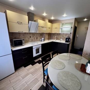 Продается 3-х комнатная квартира, 65,3 м²