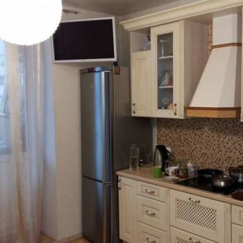 Продается 1-комнатная квартира, 48 м²