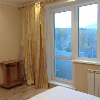 Сдается 1-комнатная квартира, 40 м²