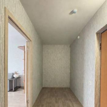Продается 1-комнатная квартира, 41 м²