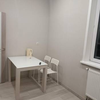 Сдается 1-комнатная квартира, 36 м²