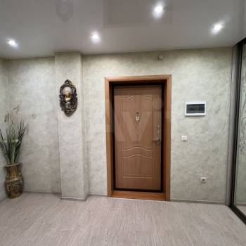 Продается 1-комнатная квартира, 50,3 м²
