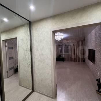 Продается 1-комнатная квартира, 50,3 м²