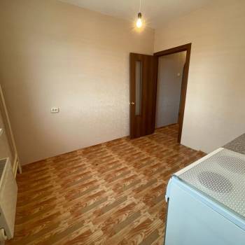 Продается 1-комнатная квартира, 40,6 м²
