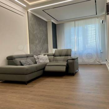 Продается Многокомнатная квартира, 174,6 м²