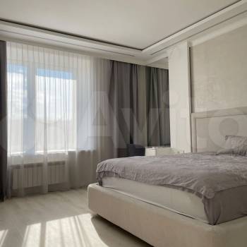 Продается Многокомнатная квартира, 174,6 м²