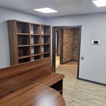 Продается Нежилое помещение, 81 м²