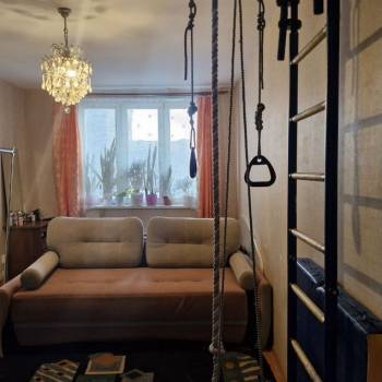 Продается Многокомнатная квартира, 93,4 м²