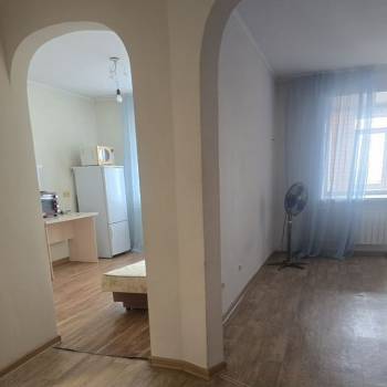 Продается 1-комнатная квартира, 36 м²