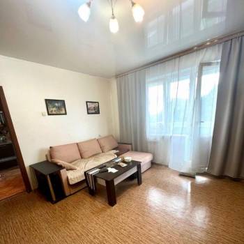 Продается Многокомнатная квартира, 73,2 м²