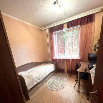 Продается Многокомнатная квартира, 73,2 м²