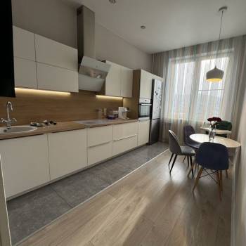 Продается 2-х комнатная квартира, 60 м²