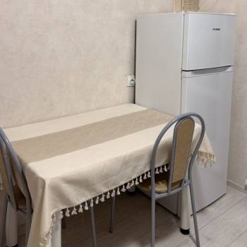 Сдается 1-комнатная квартира, 43 м²