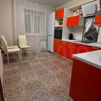 Сдается 1-комнатная квартира, 38,5 м²