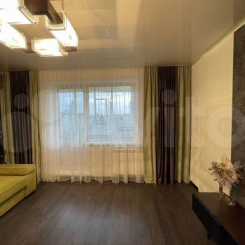 Сдается 1-комнатная квартира, 42 м²