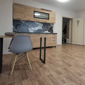 Продается 1-комнатная квартира, 35 м²