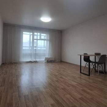 Продается 1-комнатная квартира, 35 м²