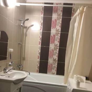 Сдается 1-комнатная квартира, 45 м²