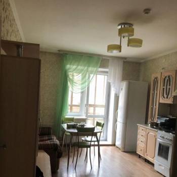 Сдается 1-комнатная квартира, 45 м²