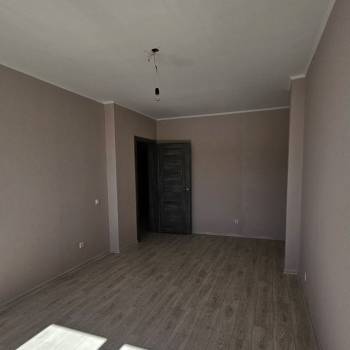 Продается 1-комнатная квартира, 40 м²
