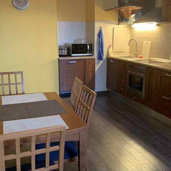 Сдается 2-х комнатная квартира, 80 м²