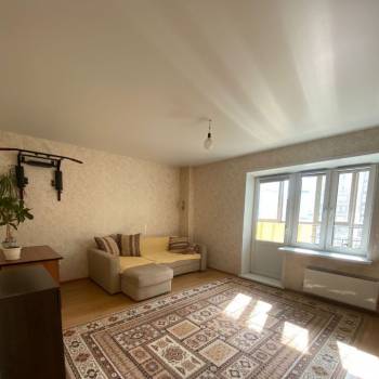 Сдается 1-комнатная квартира, 42 м²