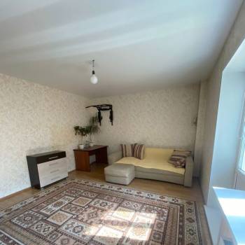 Сдается 1-комнатная квартира, 42 м²