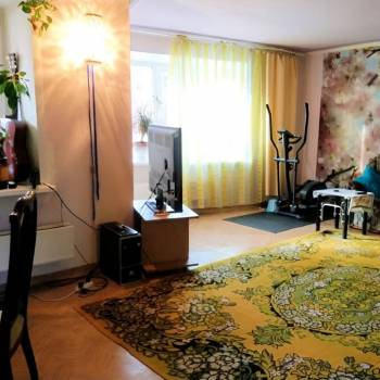Продается Многокомнатная квартира, 131,3 м²