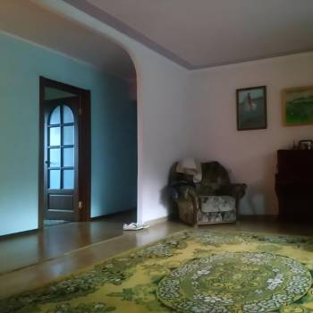 Продается Многокомнатная квартира, 131,3 м²