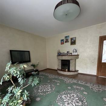 Продается 3-х комнатная квартира, 95 м²