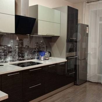 Сдается 2-х комнатная квартира, 87,8 м²